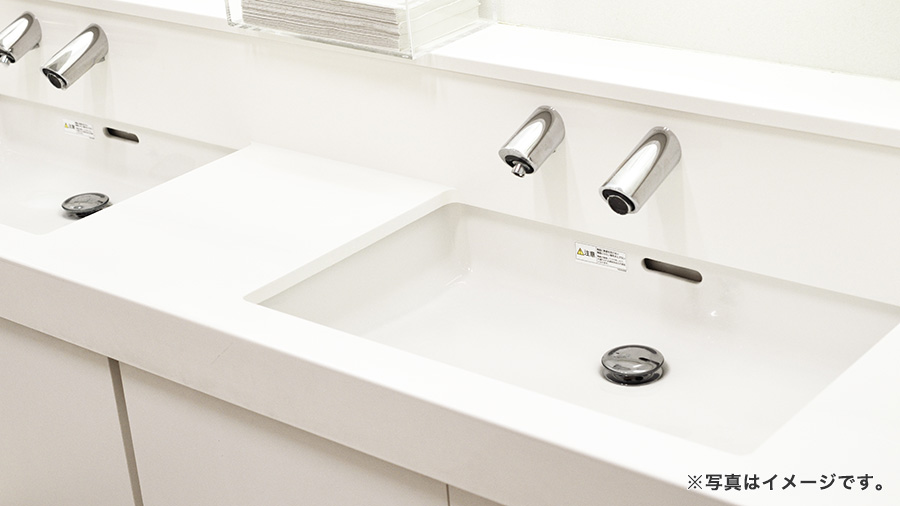 汚れにくい水栓の洗面化粧台